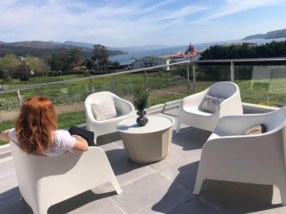 A Neida Casa Con Terraza Con Vistas Al Mar Villa Cee Exteriör bild